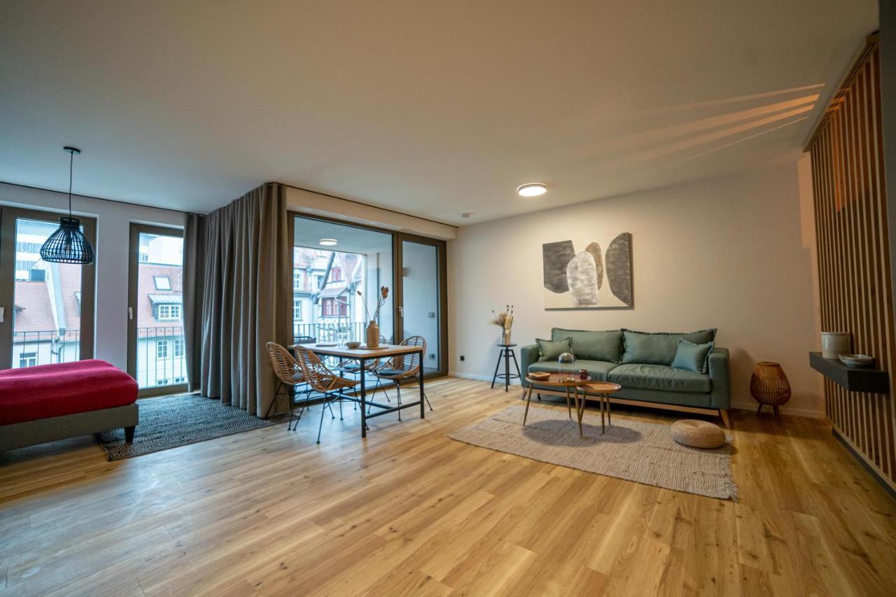 Full House Premium Apartments Ена Экстерьер фото