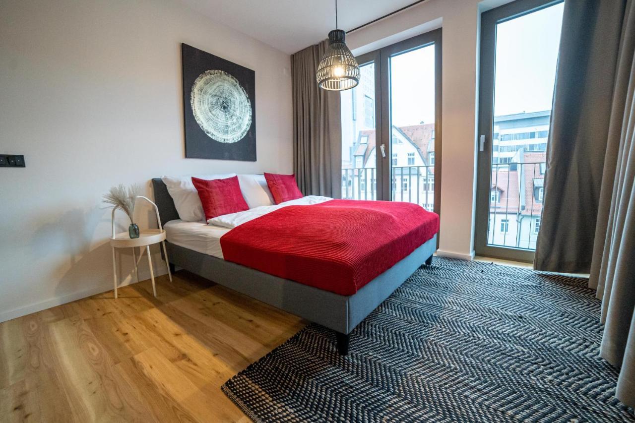 Full House Premium Apartments Ена Экстерьер фото